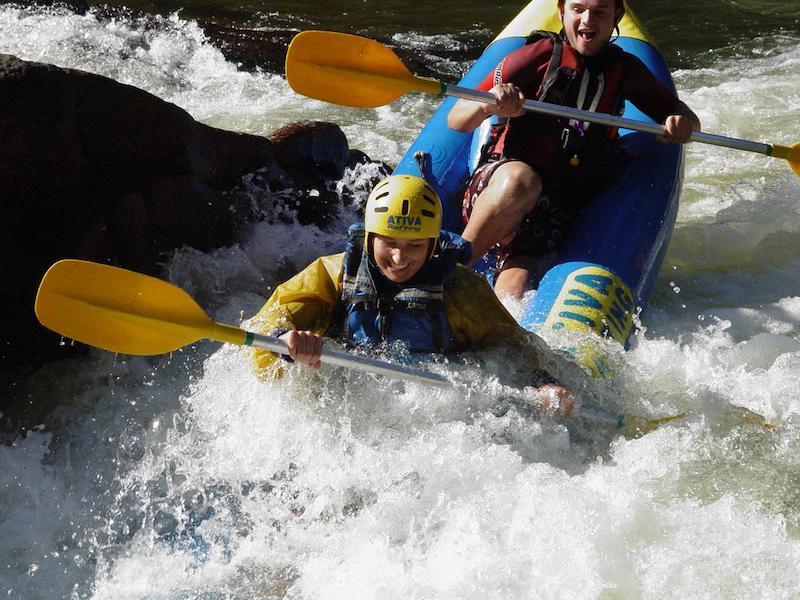 Kajakexpedition auf dem Fluss